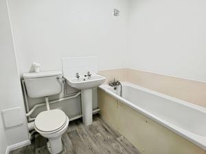 Photo 6- click for photo gallery